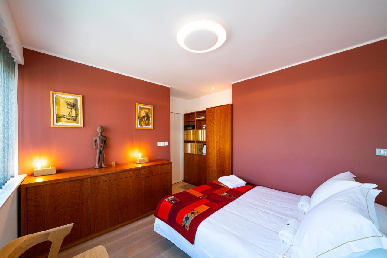 Les Suites 7 Anges - Parking, Vue Cathedrale & Centre Historique Reims Exterior photo