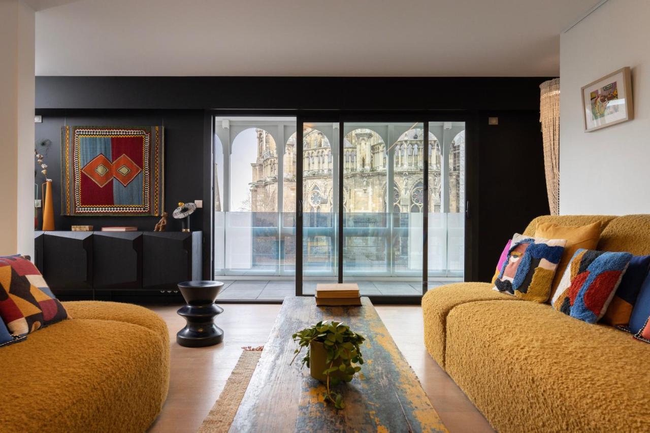 Les Suites 7 Anges - Parking, Vue Cathedrale & Centre Historique Reims Exterior photo