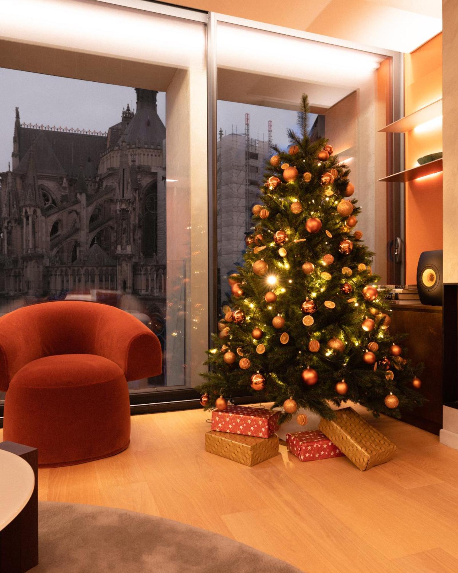 Les Suites 7 Anges - Parking, Vue Cathedrale & Centre Historique Reims Exterior photo