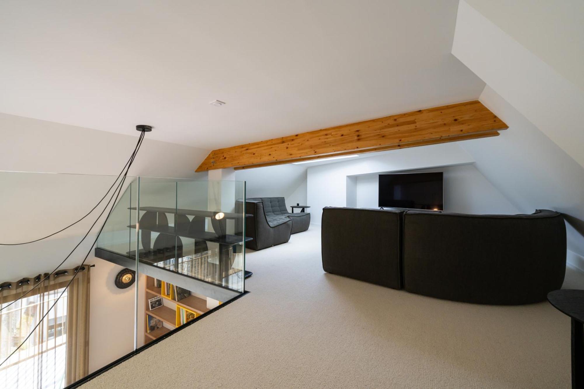Les Suites 7 Anges - Parking, Vue Cathedrale & Centre Historique Reims Exterior photo