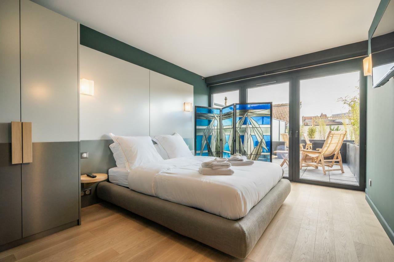 Les Suites 7 Anges - Parking, Vue Cathedrale & Centre Historique Reims Exterior photo