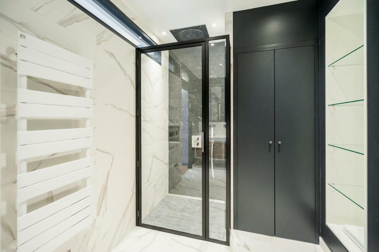 Les Suites 7 Anges - Parking, Vue Cathedrale & Centre Historique Reims Exterior photo