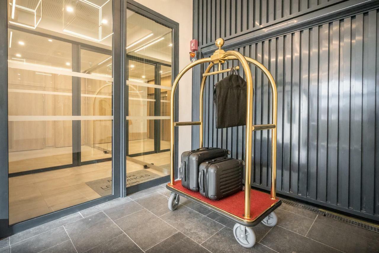 Les Suites 7 Anges - Parking, Vue Cathedrale & Centre Historique Reims Exterior photo